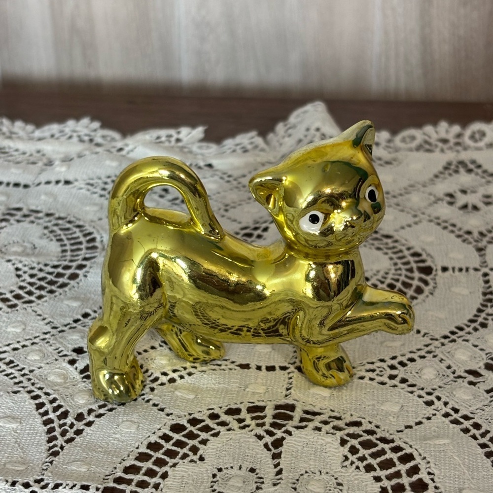 Lucky Gold Cat Figurine
